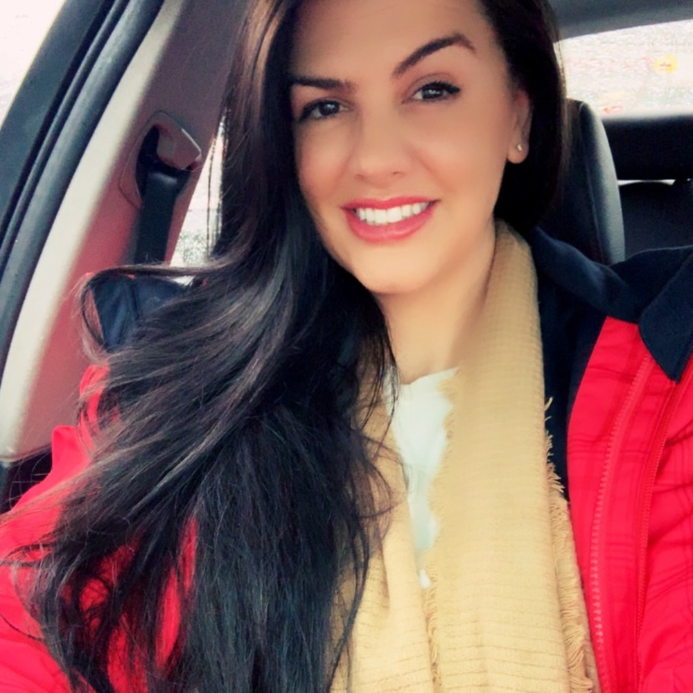 Meet your Posher, Kelly